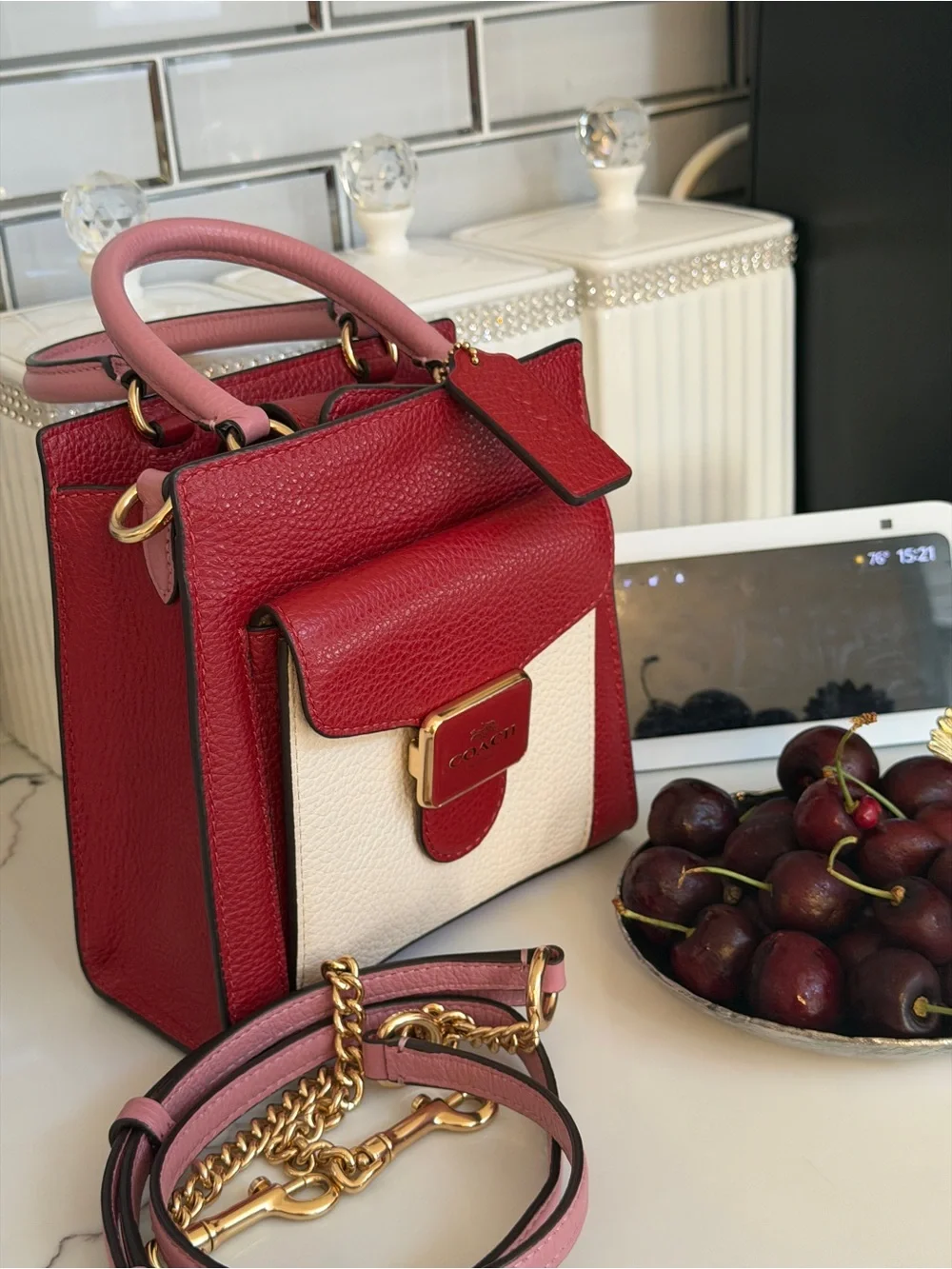 Beautiful Coach mini bag - Picture 6 of 16